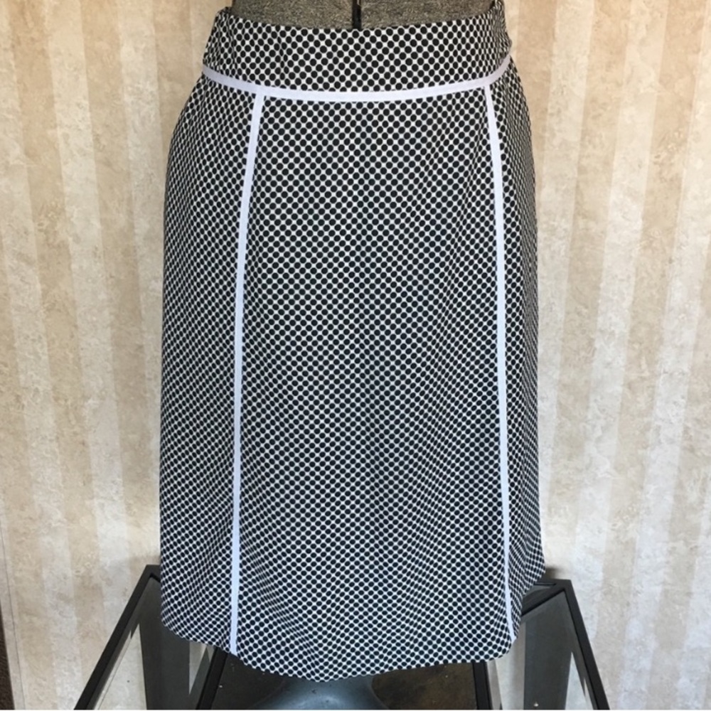 Jones Wear‎ Ribbon Trimmed Polyester Skirt